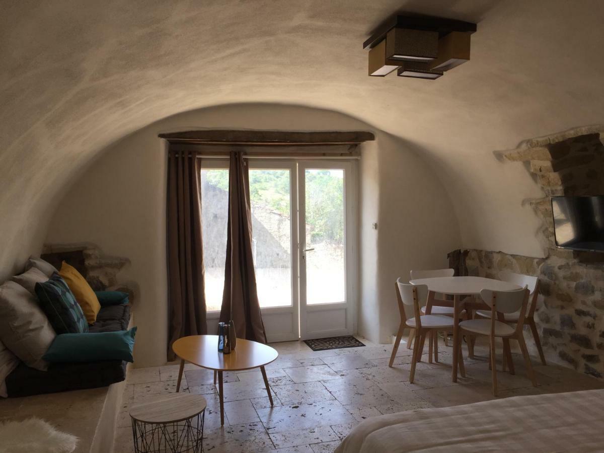 Bed and Breakfast Les agaves à Grospierres Extérieur photo
